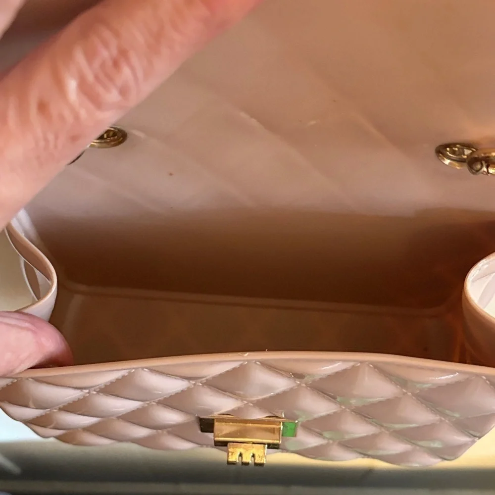 Elegant Pink jelly Quilted Handbag with chain strap